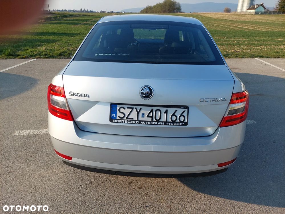 Skoda Octavia 1.6 TDI Ambition - 2