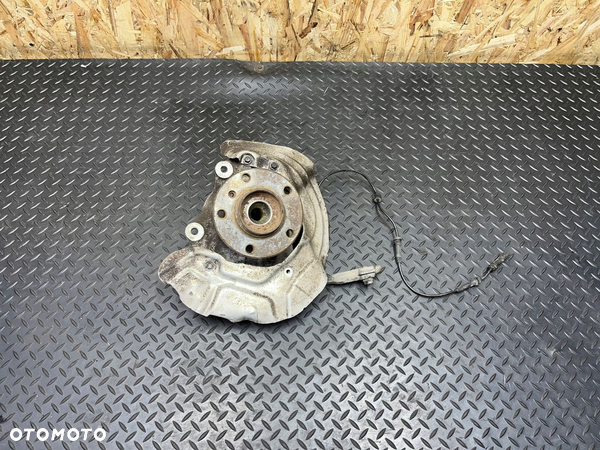 ZWROTNICA PRAWA PRZEDNIA PRAWY PRZÓD BMW F34 6798262 XDRIVE