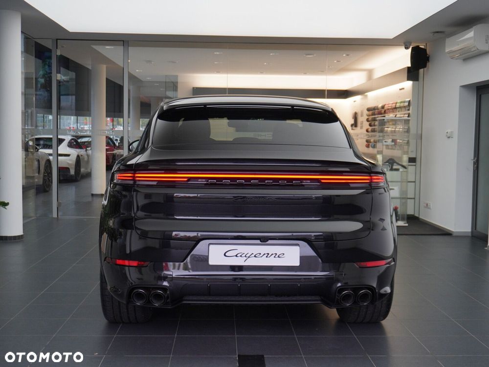 Porsche Cayenne S E-Hybrid PHEV Black Edition - 13
