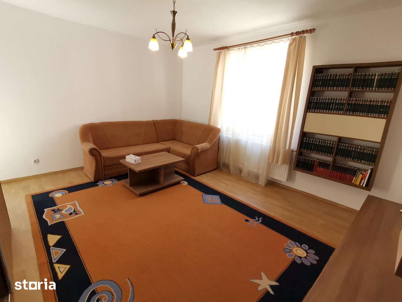 INCHIRIEZ apartament 2 camere, renovat ,zona Turnisor — fotografia 3
