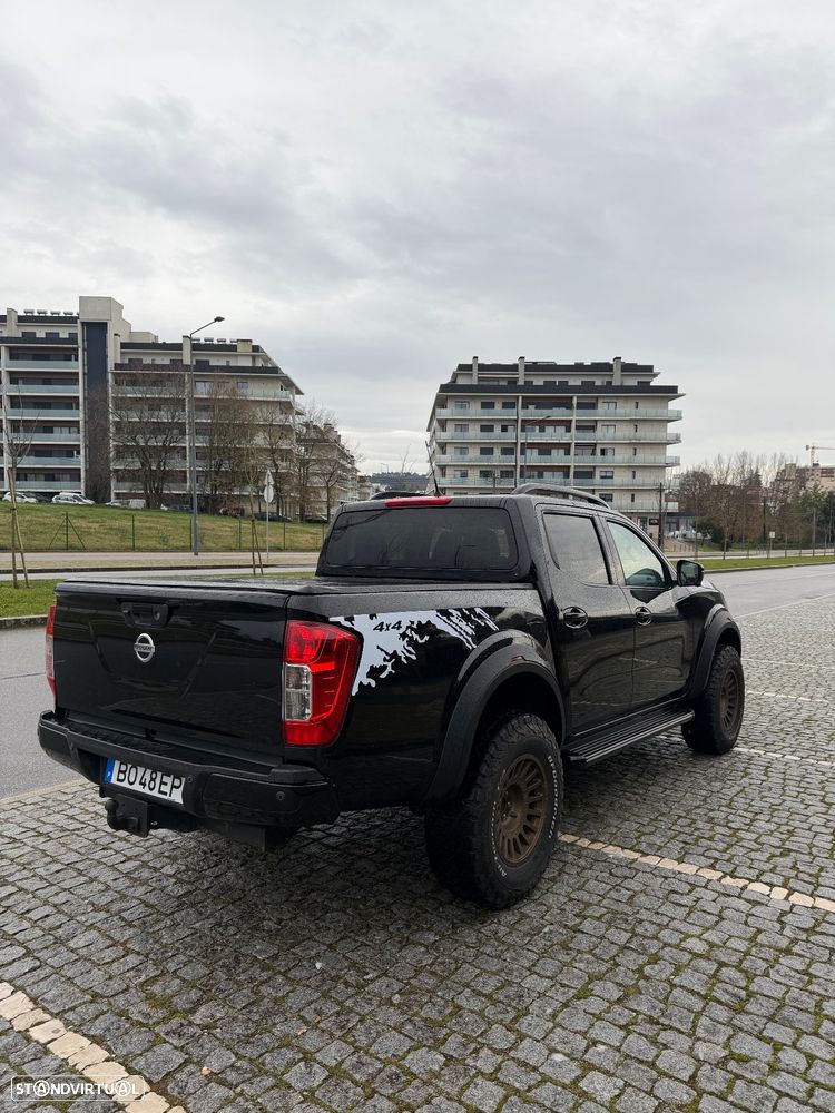 Nissan Navara 2.3 dCi CD 4WD Tekna Auto - 9