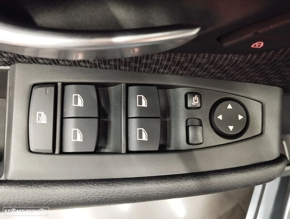 BMW 225xe Active Tourer Advantage - 21