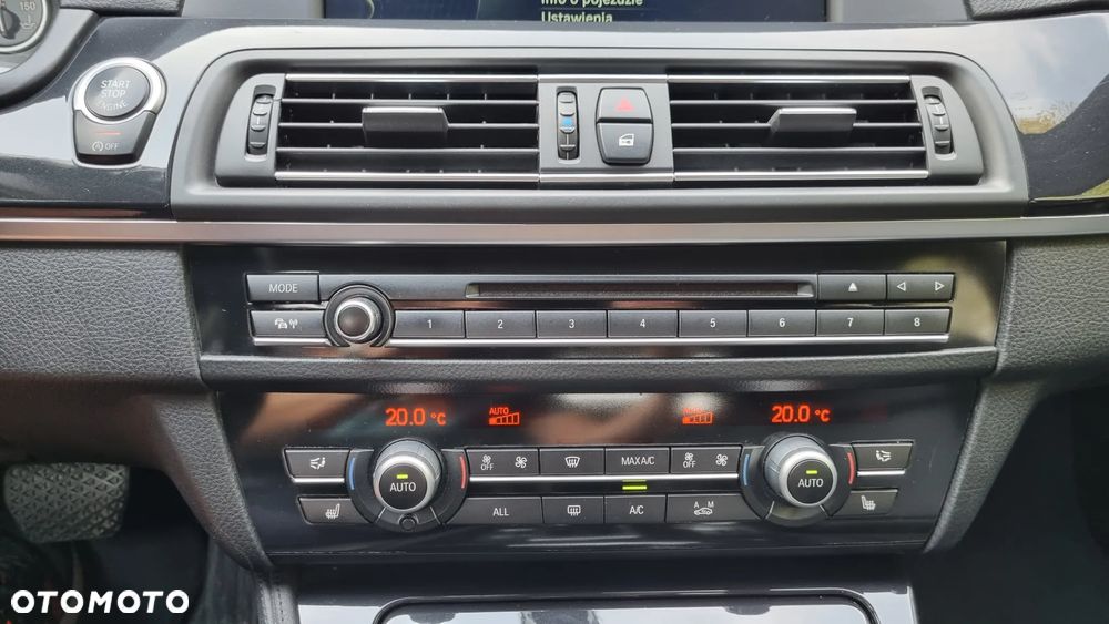 BMW Seria 5 525d - 14