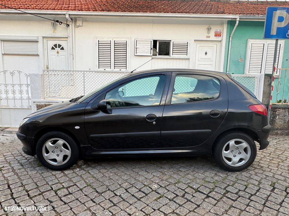 Peugeot 206 1.1 Look II - 3