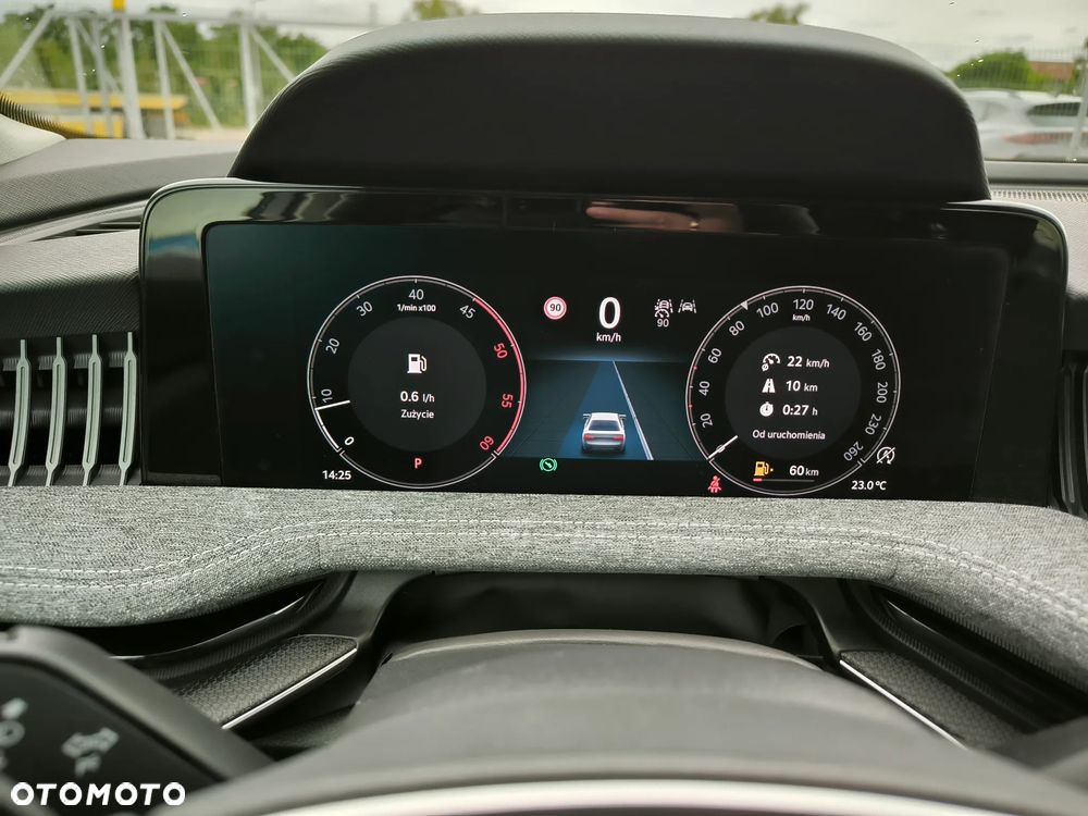 Skoda Superb 2.0 TDI SCR 4x4 Selection DSG - 18