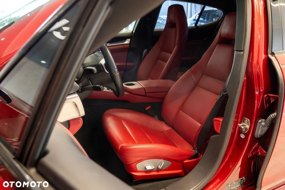 Porsche Panamera - 13
