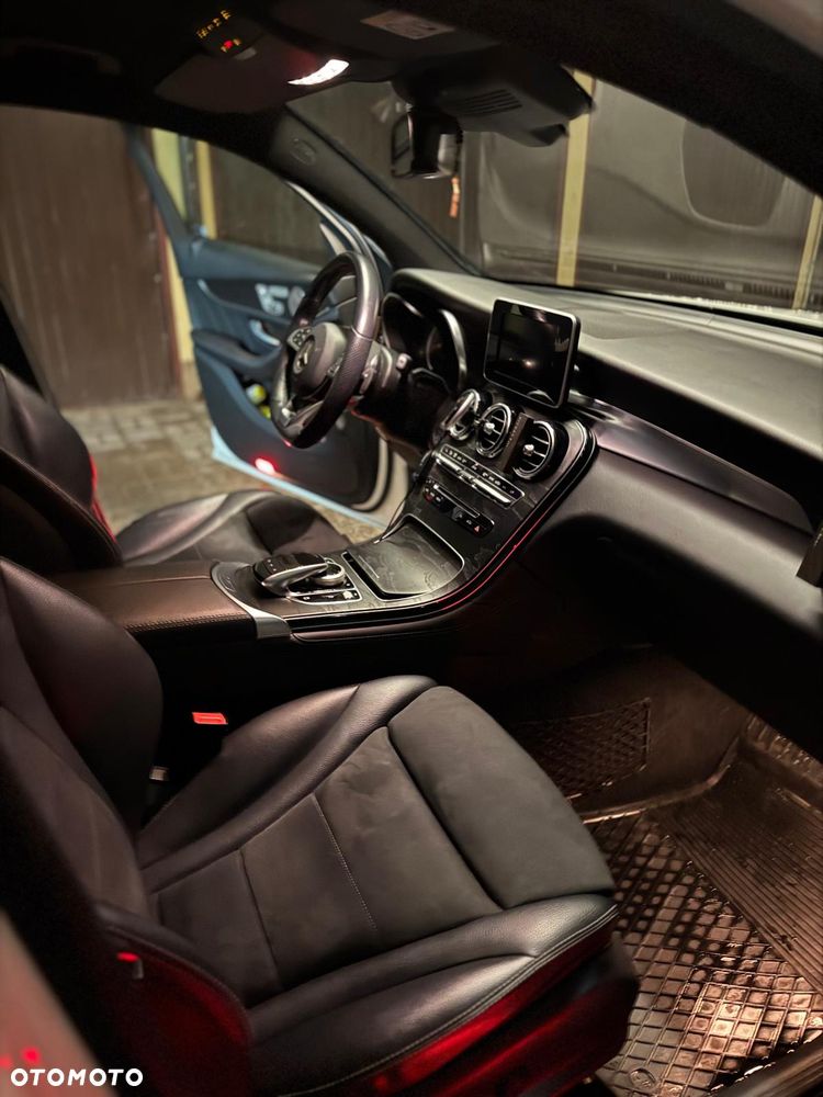 Mercedes-Benz GLC - 6