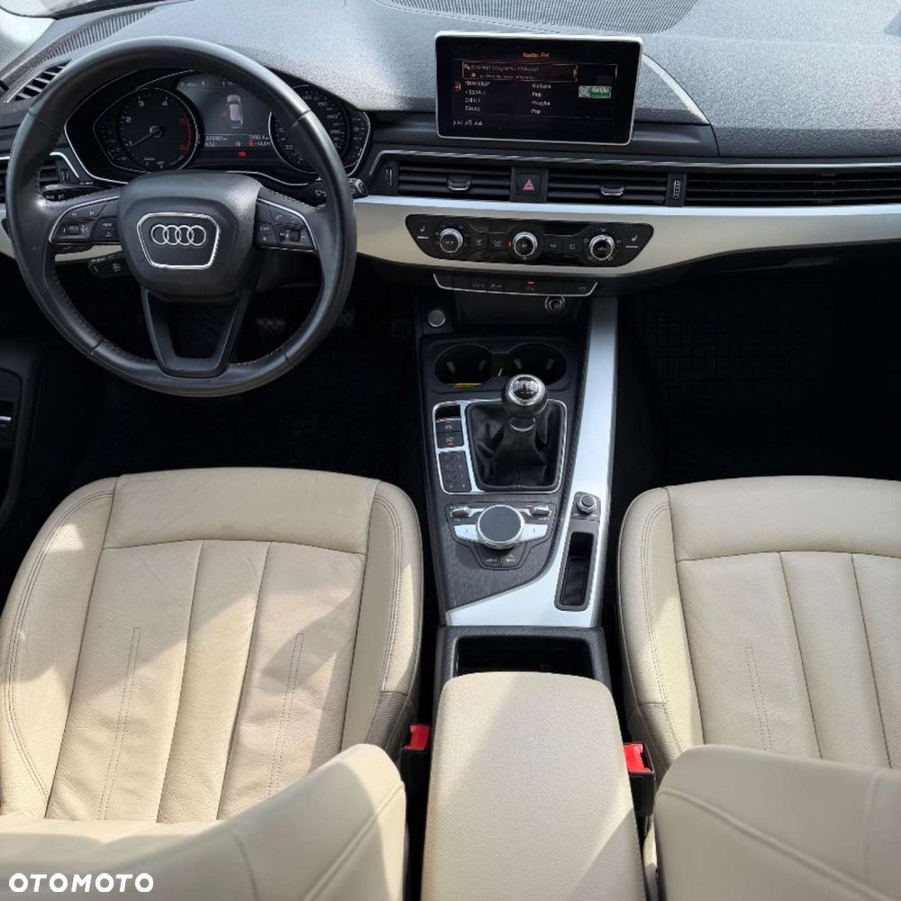 Audi A4 Avant - 32