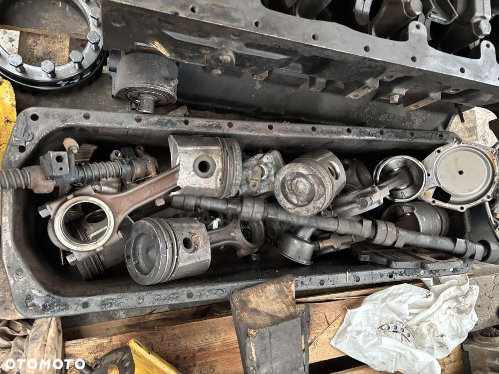 Massey Ferguson 7256 Silnik MT42595 CNT10283 Blok Tłok Wał CZĘŚCI - 1
