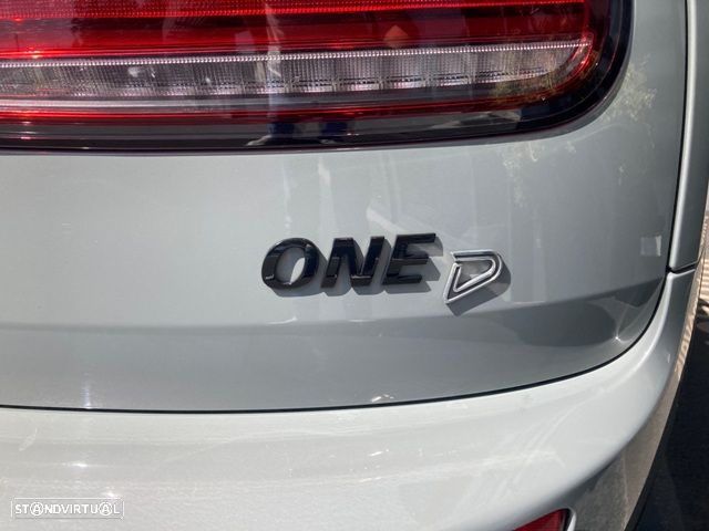 MINI Clubman One D Sport Edition Auto - 10