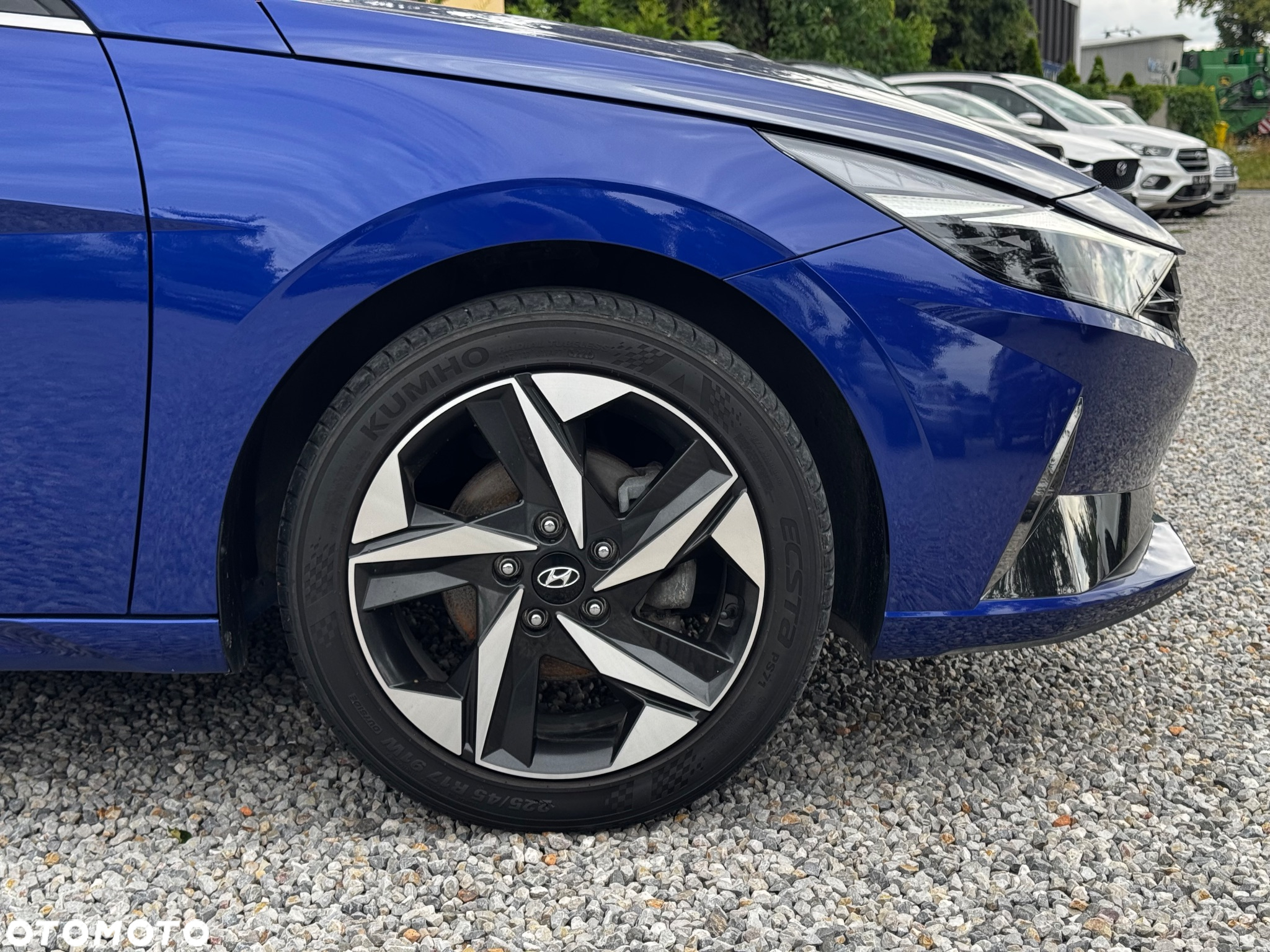 Hyundai Elantra 1.6 Executive - 9