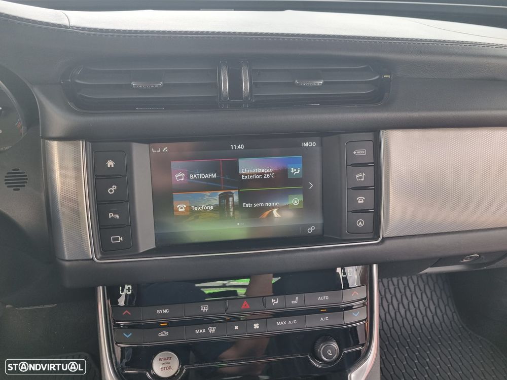 Jaguar XF 20d Aut. R-Sport - 25