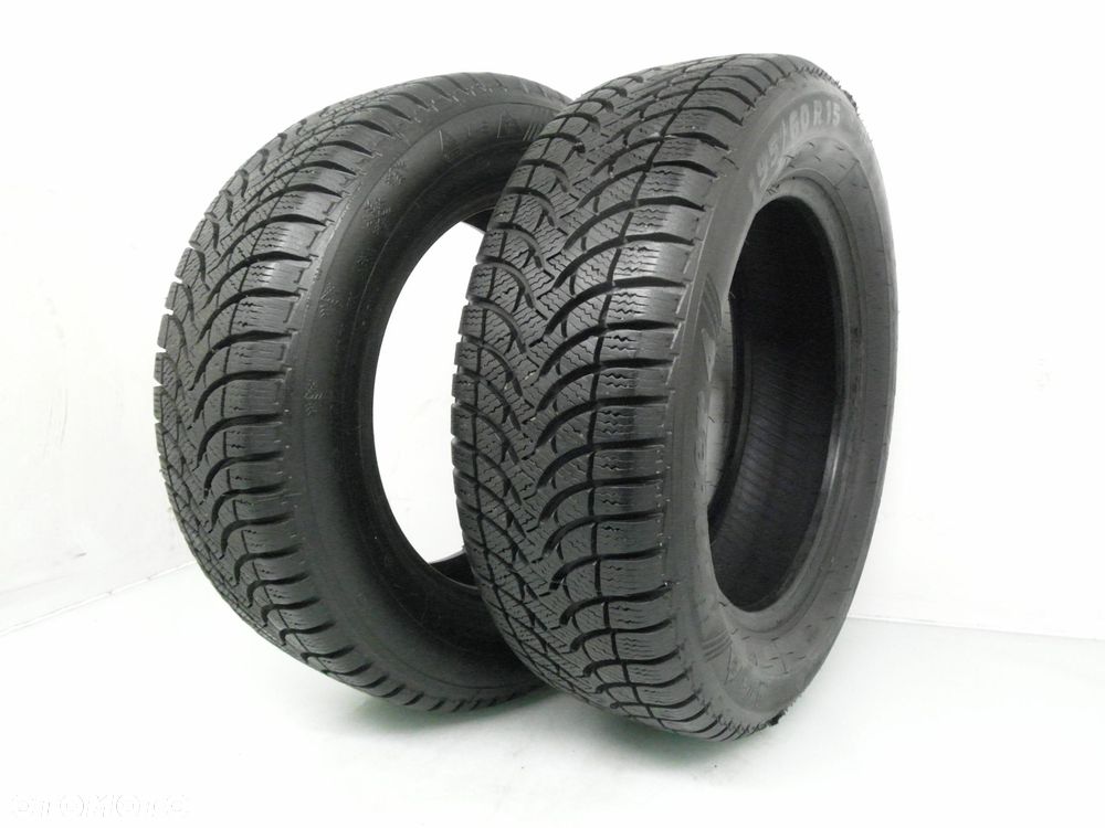 2x 195/90R15 OPONA ZIMOWA BIEŻNIKOWANA Targum Winter 4  88T - 1