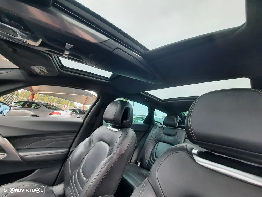 Citroën DS5 2.0 HDi Hy4 So Chic CMP6 88g - 28