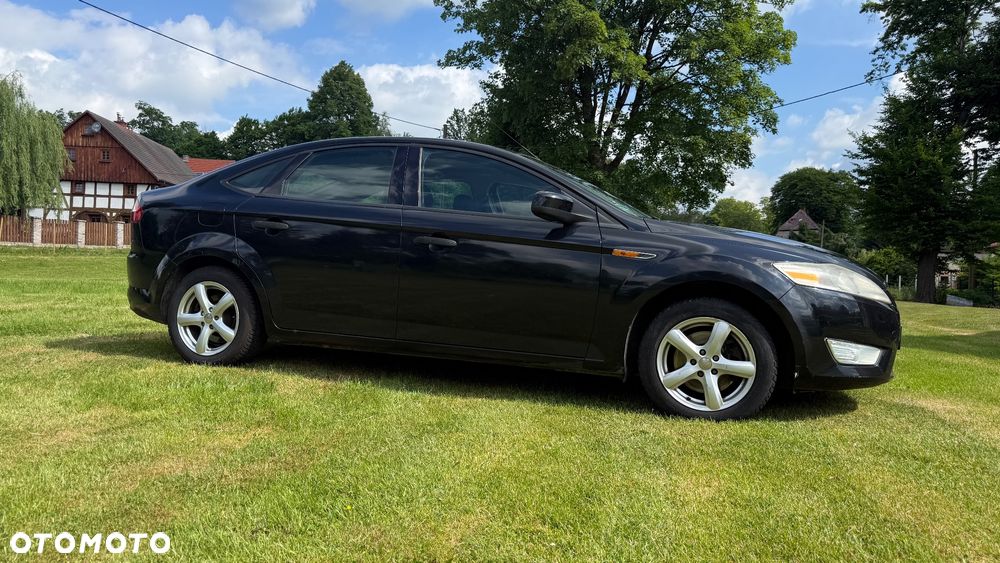 Ford Mondeo - 7