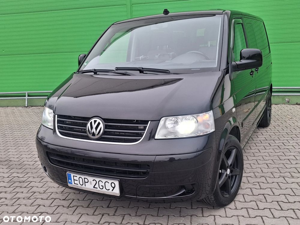 Volkswagen Multivan - 1