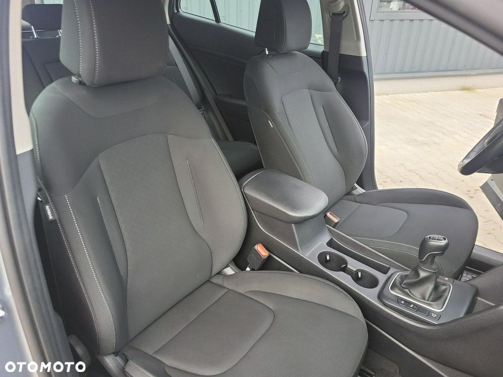 Kia Sportage 1.6 T-GDI M 2WD - 19