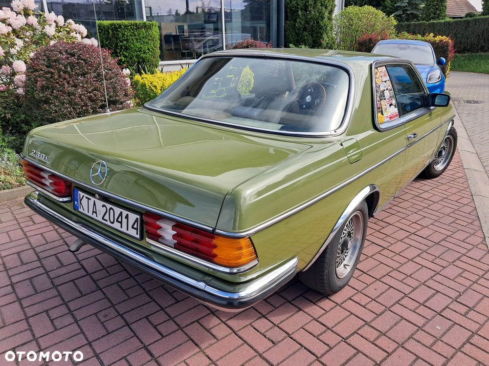 Mercedes-Benz W123 - 5