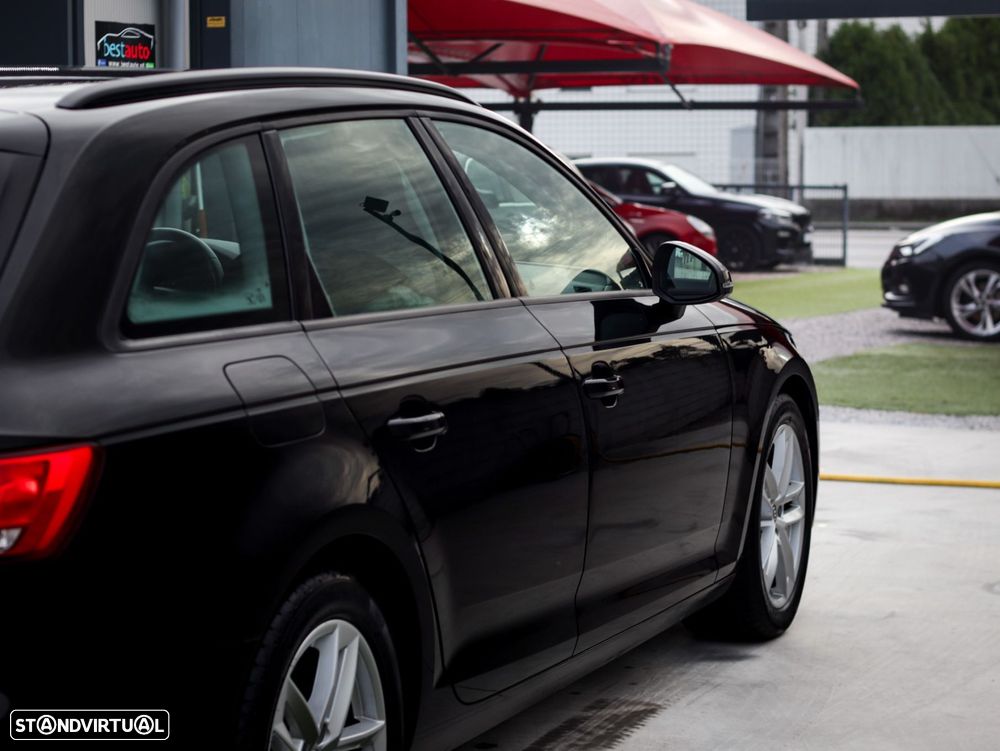 Audi A4 Avant 2.0 TDI Advance S tronic - 7