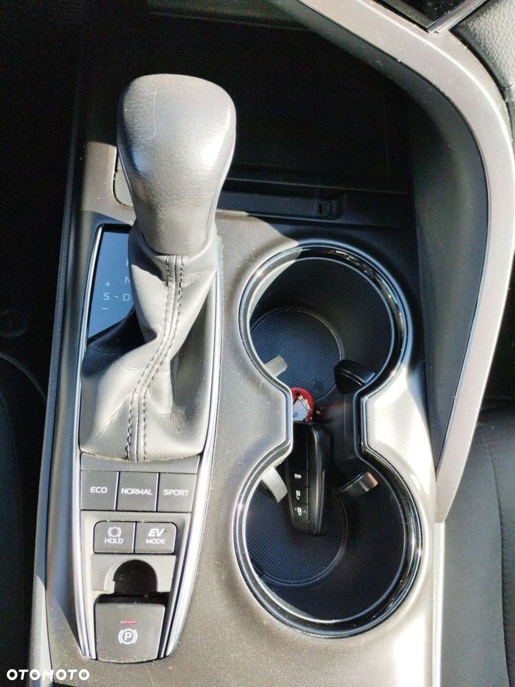 Toyota Camry 2.5 Hybrid Comfort CVT - 20