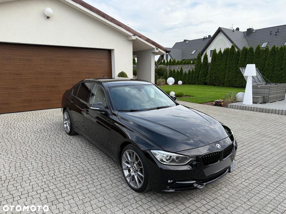 BMW Seria 3 335i Touring Sport Line - 1