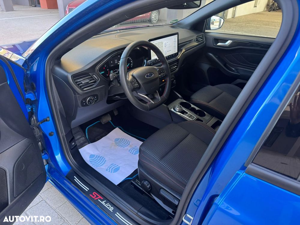 Ford Focus 1.5 EcoBlue Start-Stopp-System Aut. ST-LINE - 11
