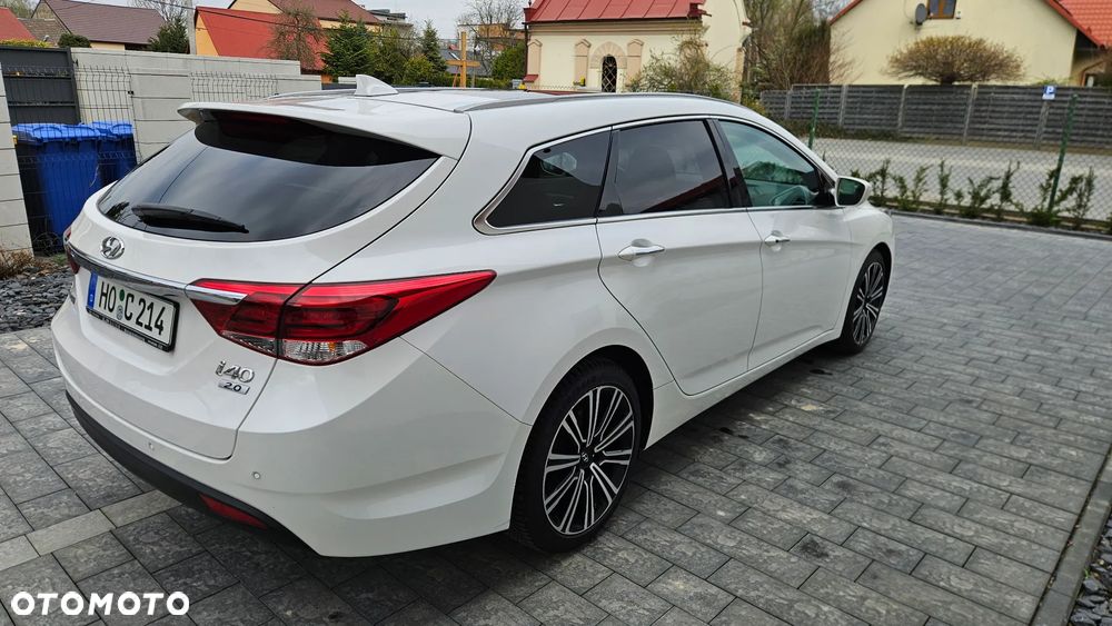 Hyundai i40 Kombi 2.0 Automatik Premium - 3