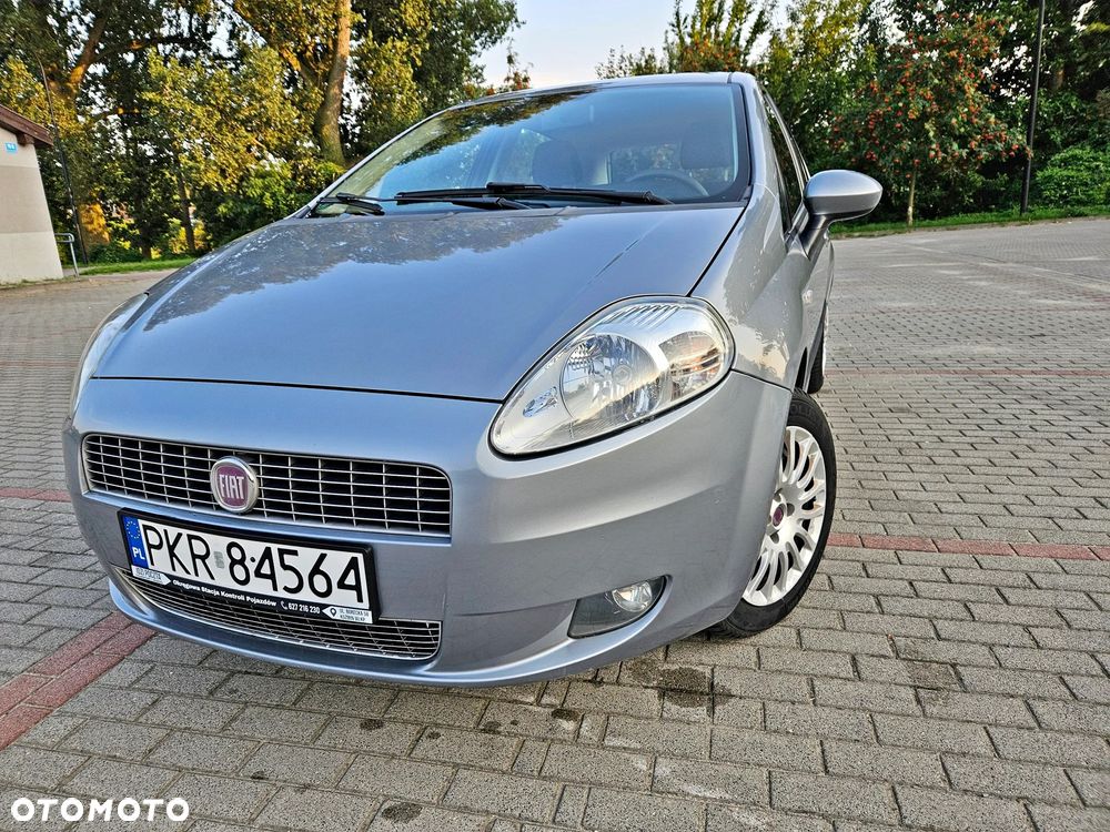 Fiat Grande Punto 1.4 8V - 27