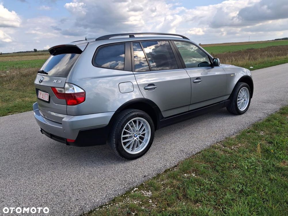 BMW X3 xDrive20i - 13