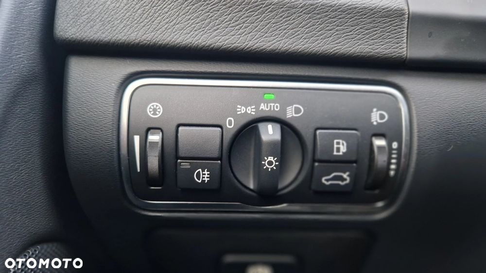 Volvo V60 D2 Kinetic - 32