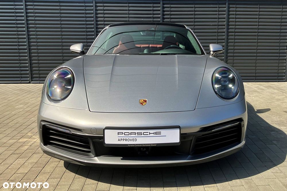 Porsche 911 Carrera - 9