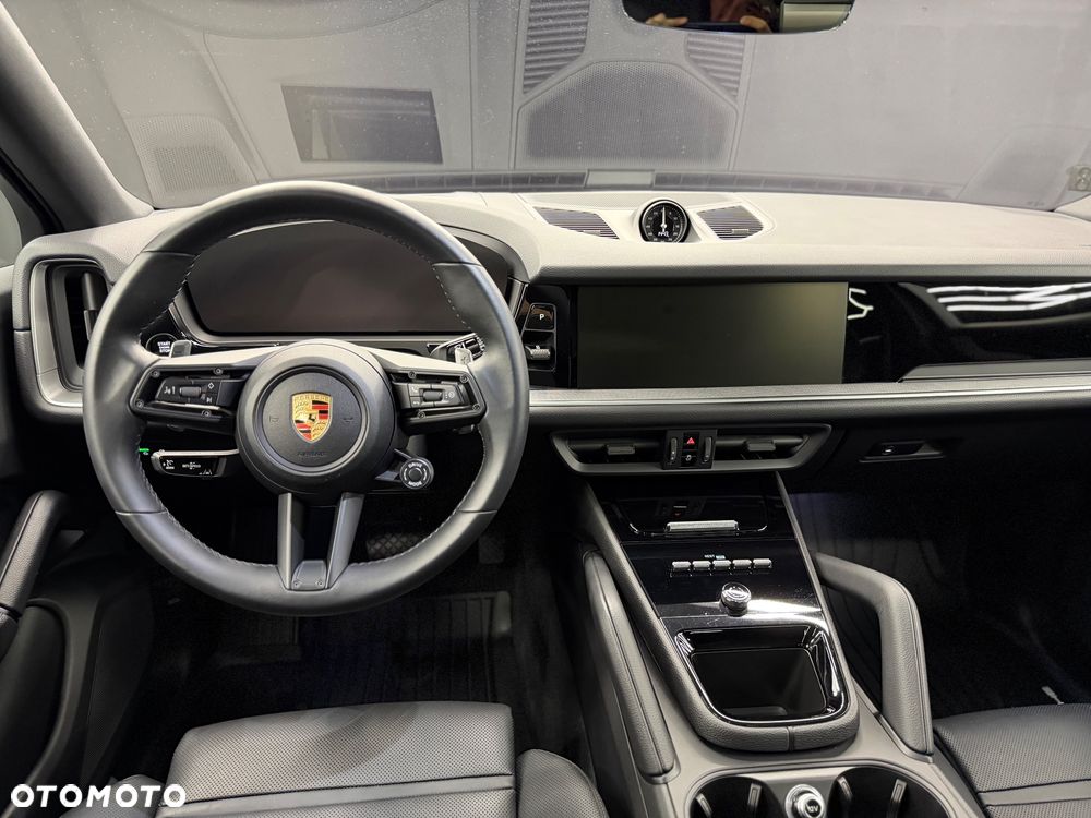 Porsche Cayenne Standard - 13