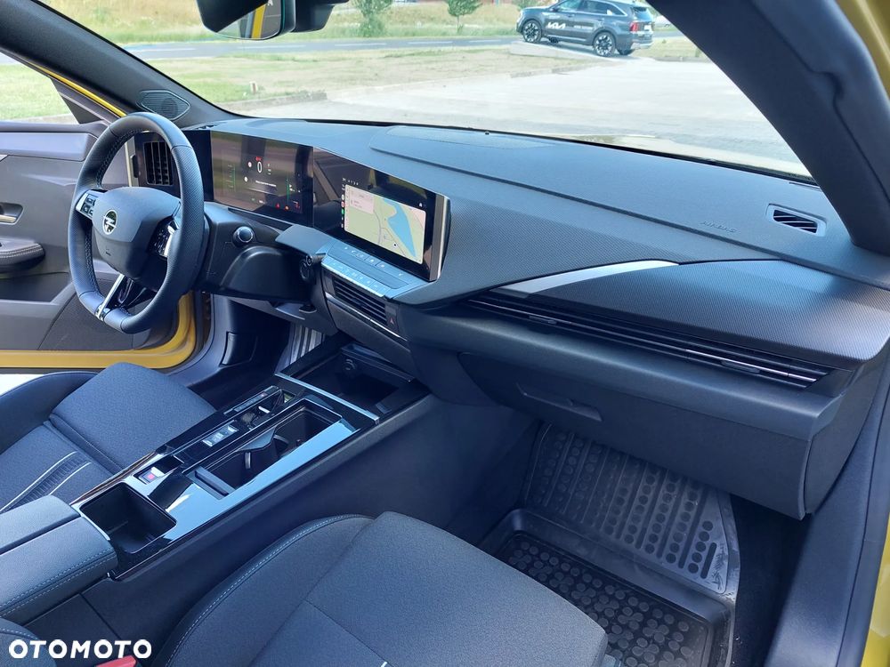 Opel Astra 1.2 T mHEV GS S&S eDTC - 26