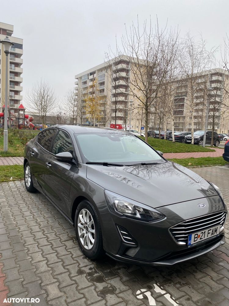 Ford Focus 1.0 EcoBoost Trend - 4