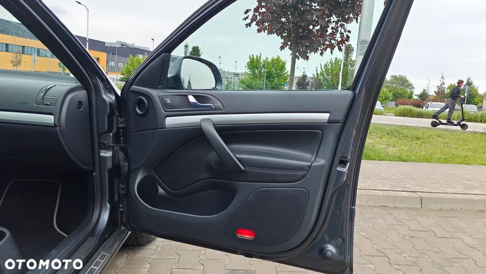 Skoda Octavia 2.0 TFSI RS DSG - 16