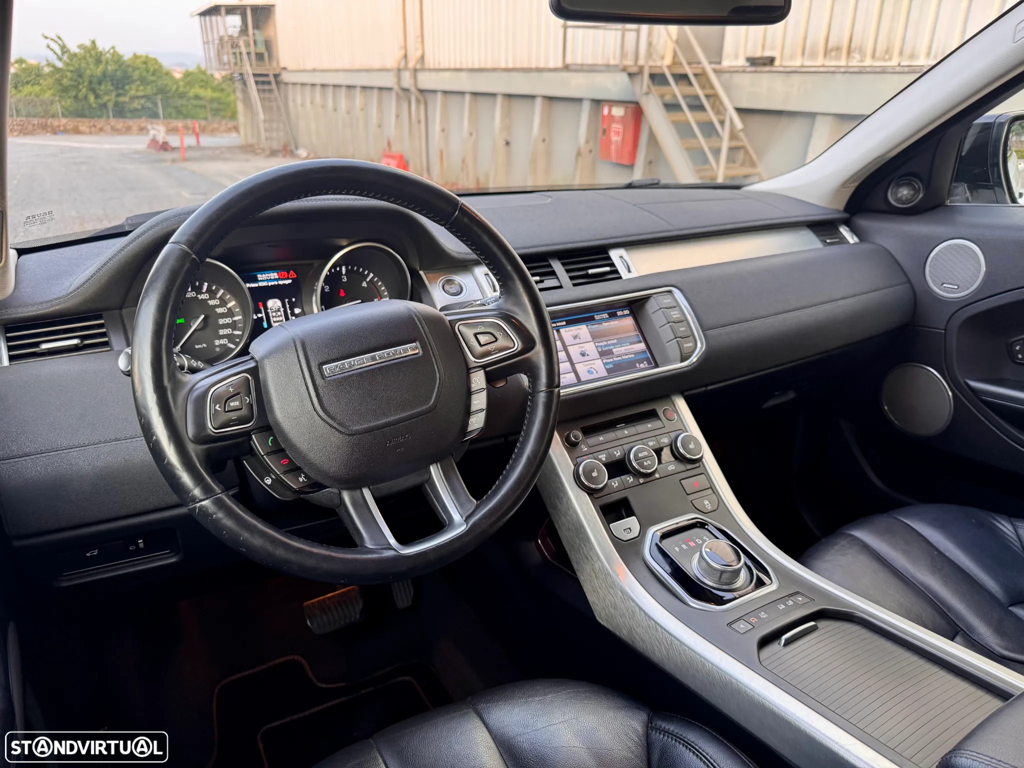 Land Rover Range Rover Evoque 2.2 SD4 Pure Auto - 3