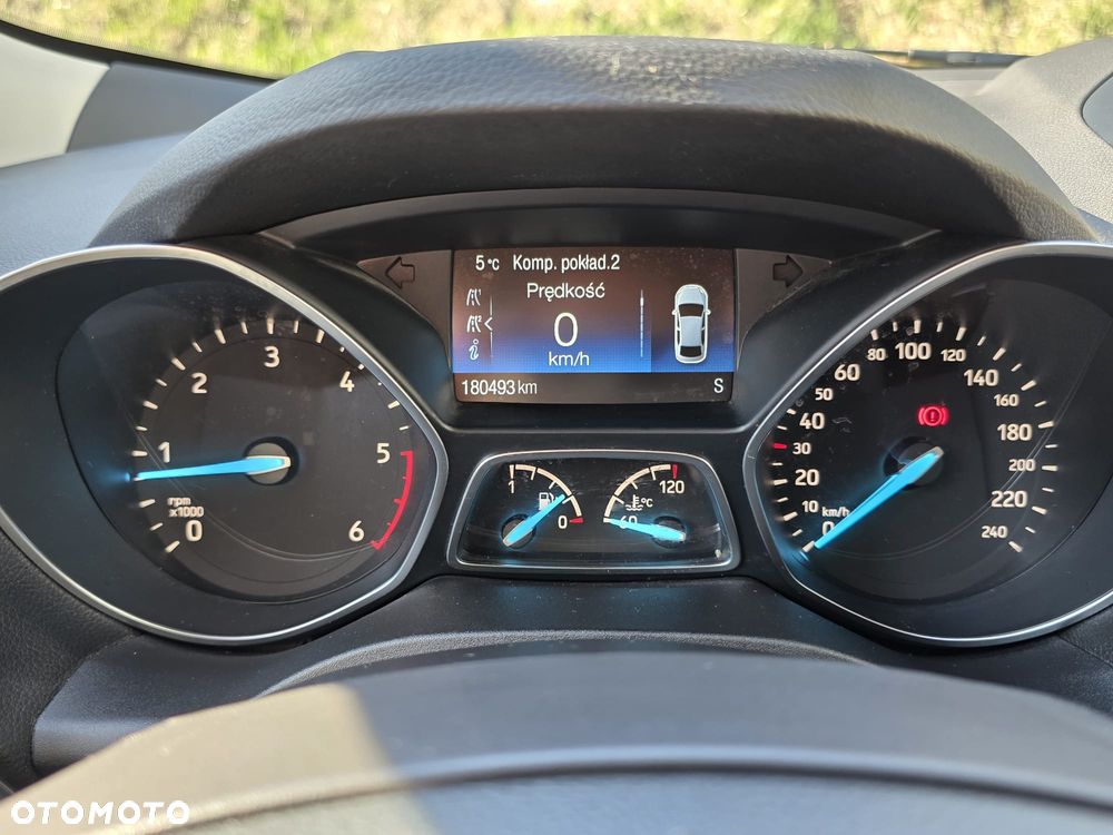 Ford Kuga - 30
