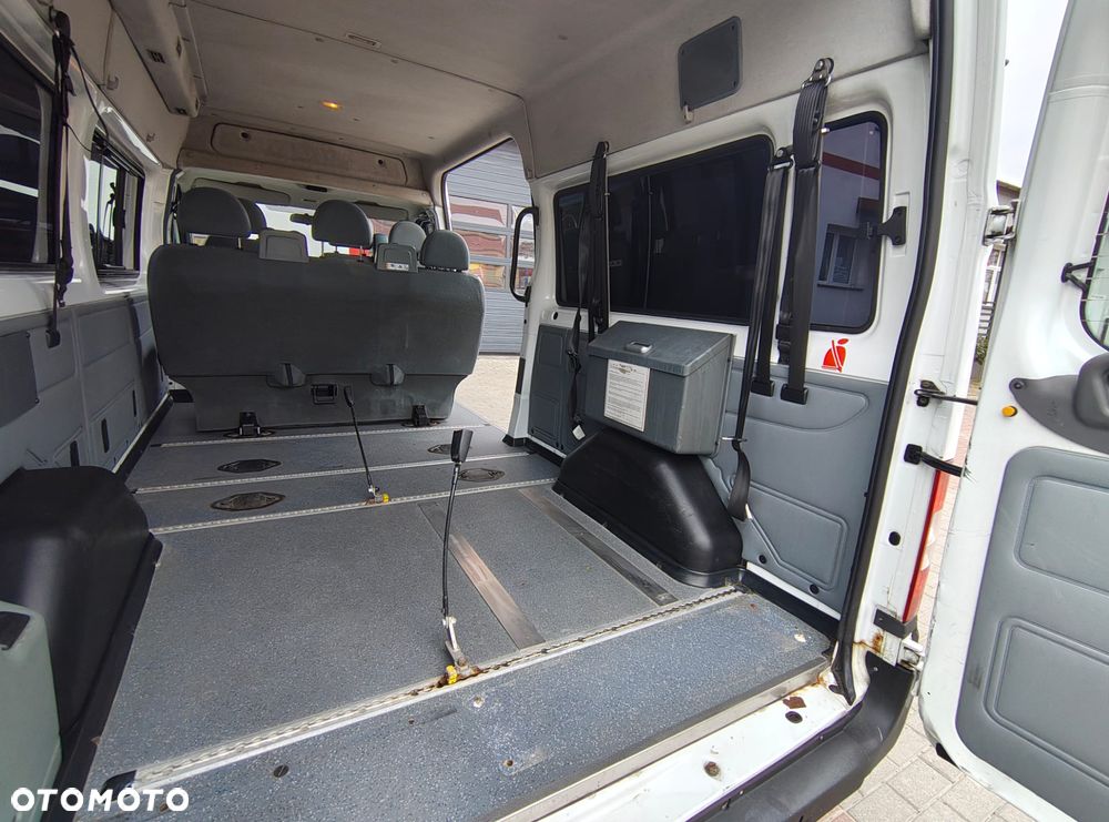 Ford Transit - 16