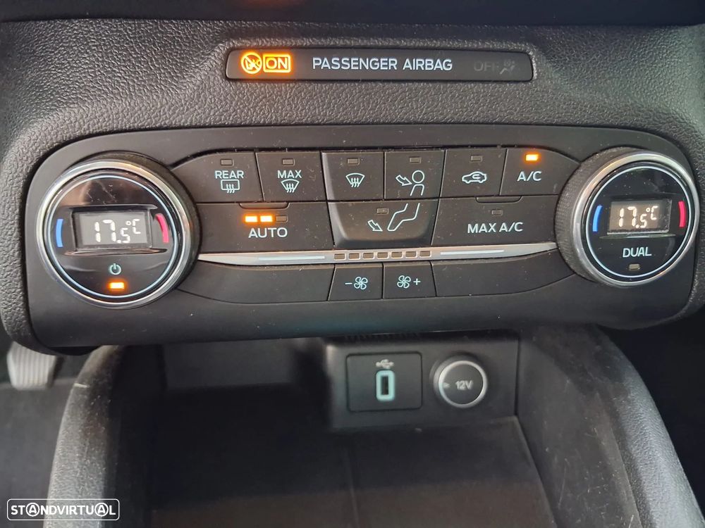 Ford Focus C-Max - 12