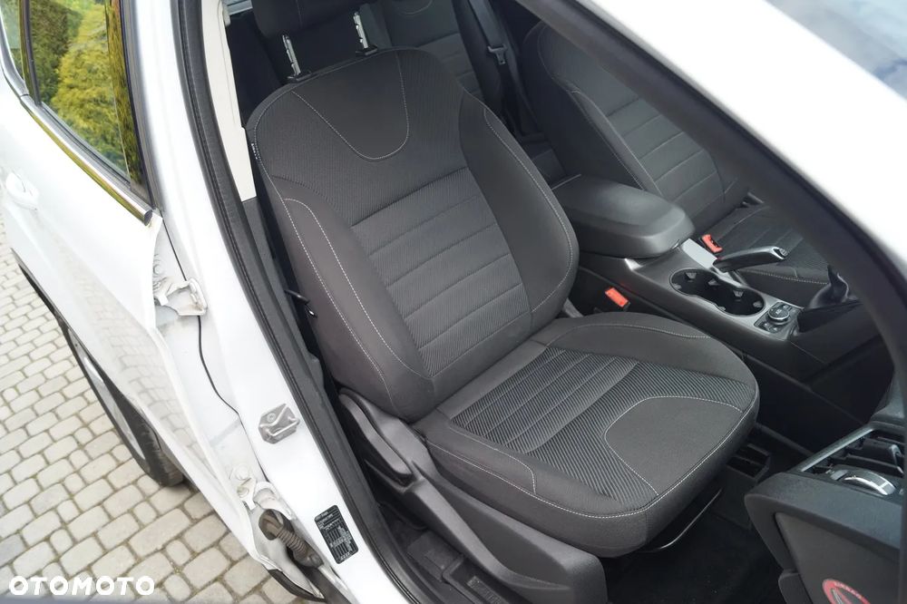 Ford Kuga 1.5 EcoBoost 2x4 SYNC - 25