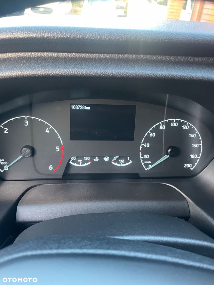 Ford Transit Custom - 8