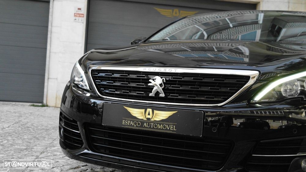 Peugeot 308 1.2 PureTech Style - 4