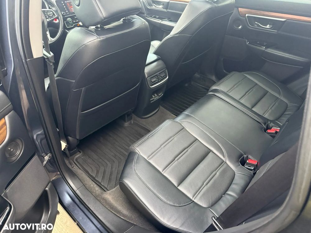 Honda CR-V 1.5 VTEC Turbo 4WD CVT Executive - 8