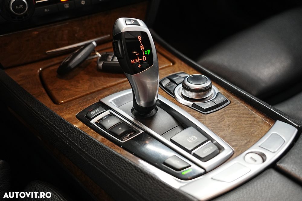 BMW Seria 7 - 11