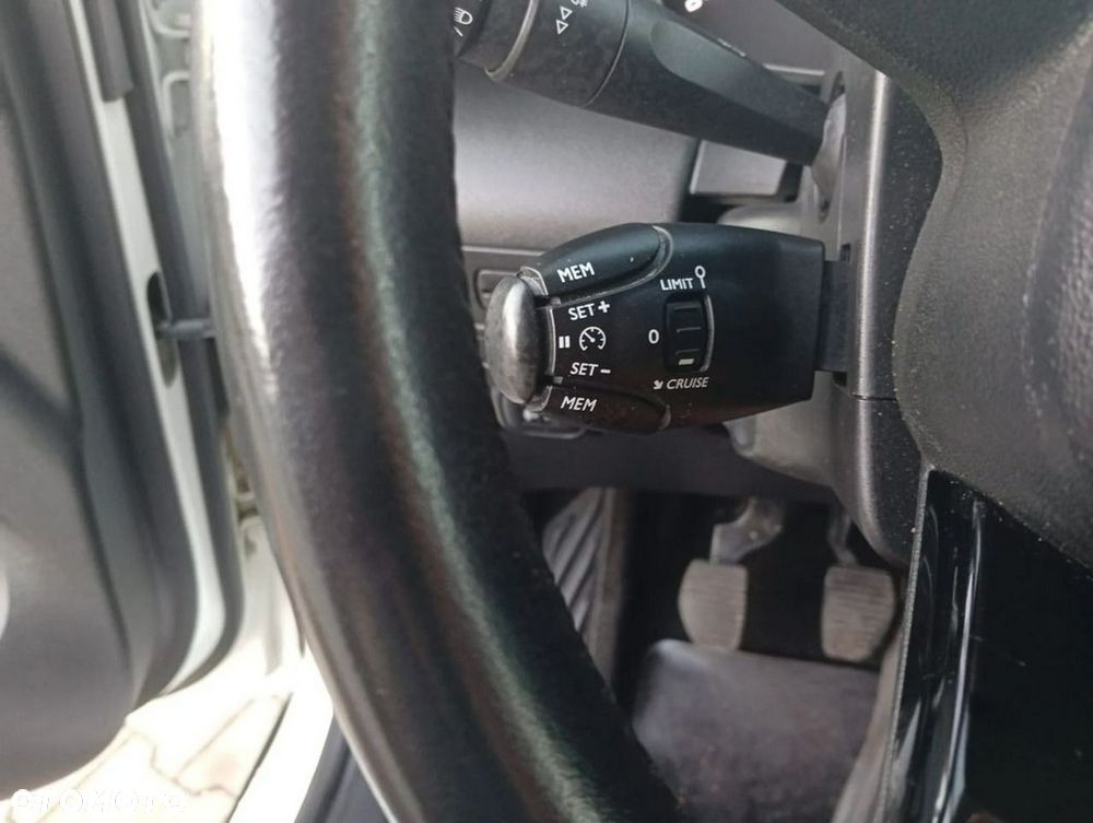 Citroën C3 Aircross BlueHDI 100 Stop & Start Shine - 15