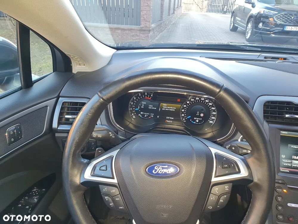 Ford Mondeo 2.0 TDCi Titanium PowerShift - 6