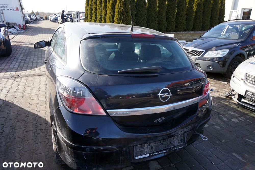 KLAPA BAGAŻNIKA TYLNA ASTRA III H 3D HB Z20R  CZARNY OPEL 2004-2006 - 2