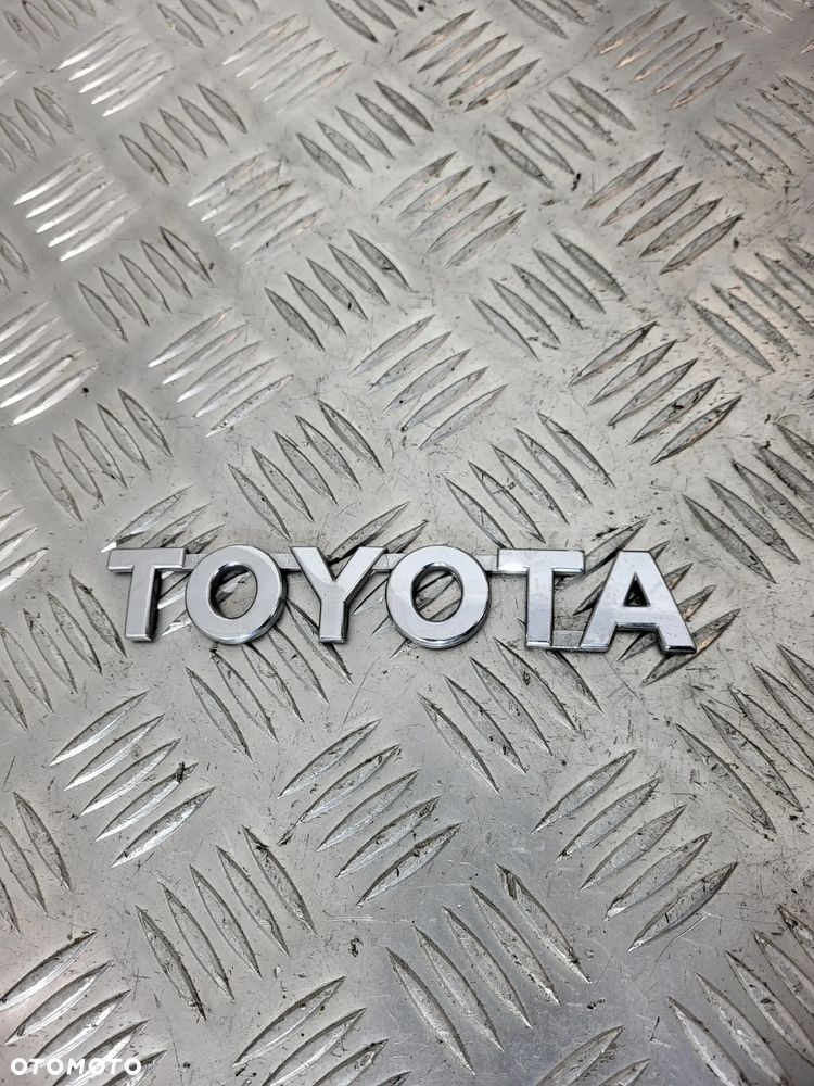 Toyota Hilux VII Emblemat Klapy Bagażnika - 1