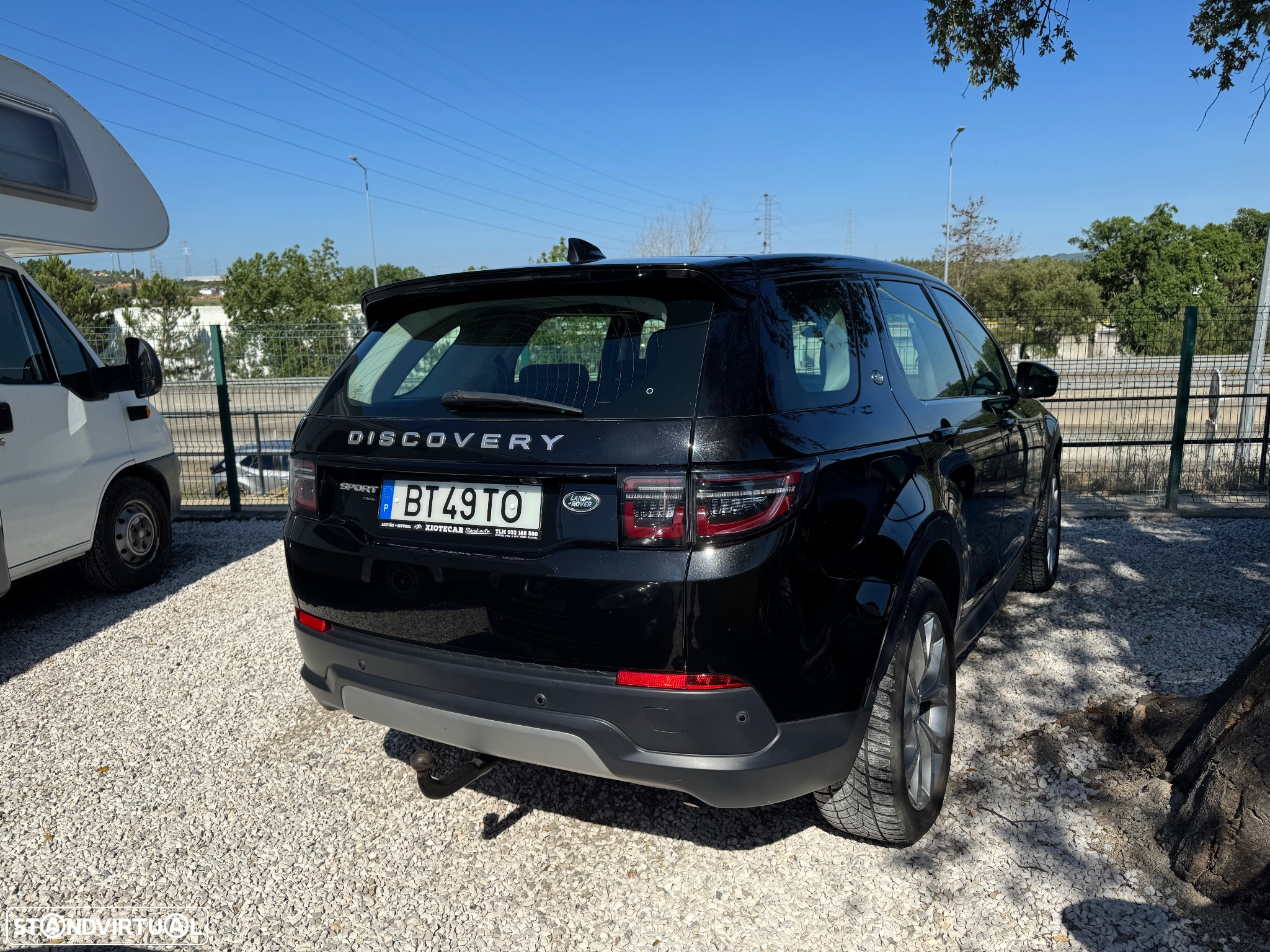 Land Rover Discovery Sport 1.5 I3 P300e AWD R-Dynamic HSE - 15