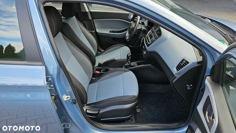 Hyundai i20 1.2 Elegant - 14